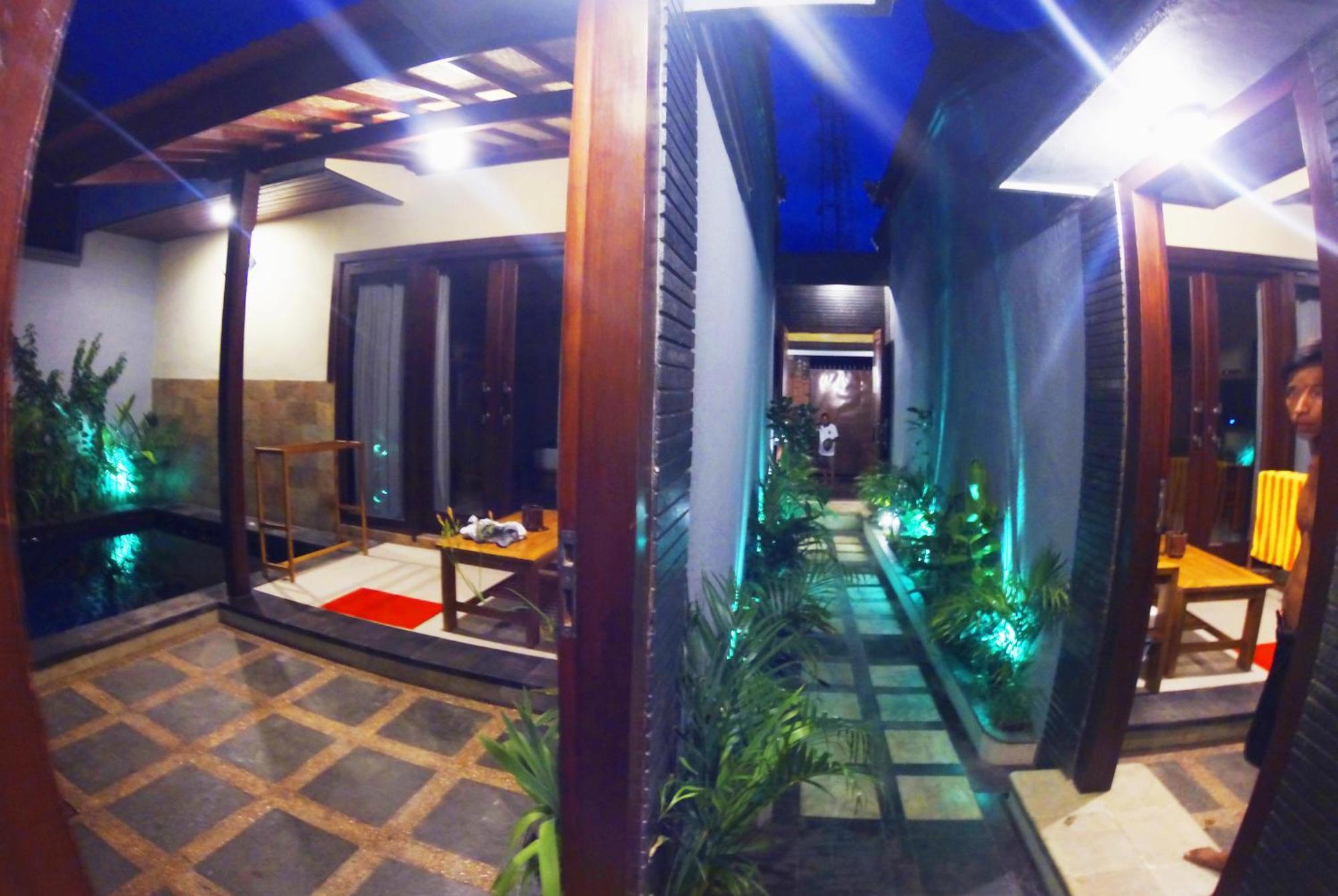 Villa Sahabat Gili Trawangan Værelse billede